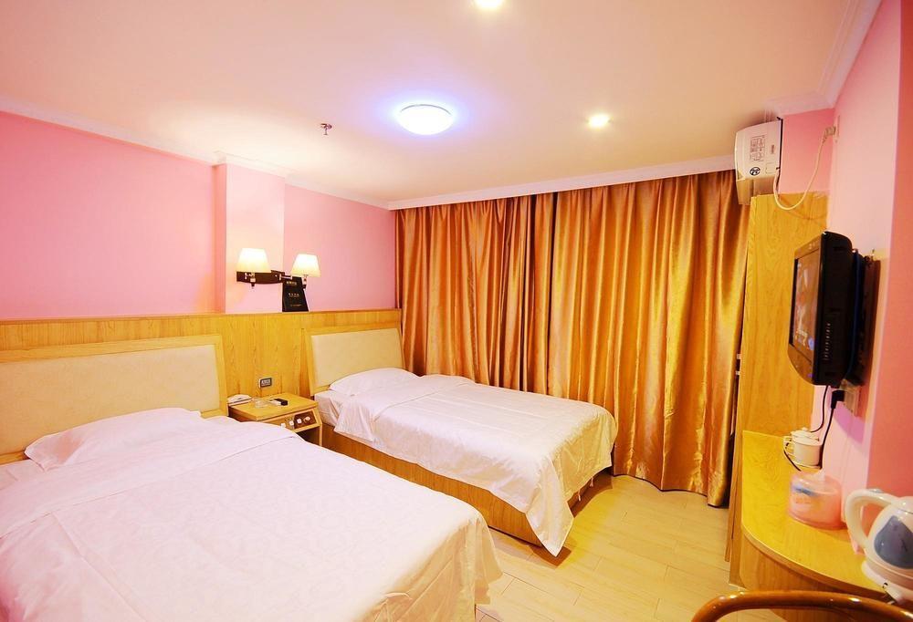 Longxiang Hotel Canton Extérieur photo